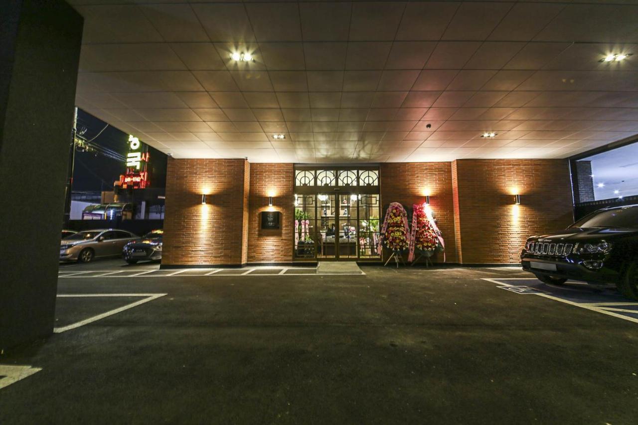 Lerocherrouge Hotel Chuncheon Eksteriør billede